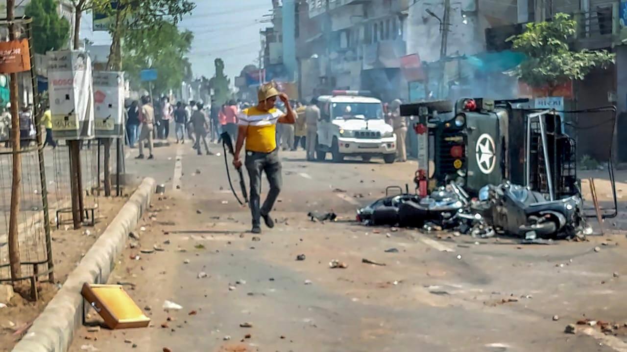 One person was killed in Gujarat after stones were allegedly thrown at religious processions. The state witnessed violence in Himmatnagar and Khambhat