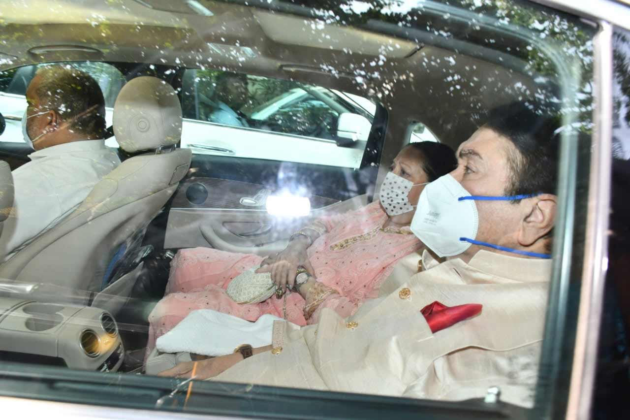 Randhir Kapoor and Babita arrived at the wedding functions of Alia Bhatt and Ranbir Kapoor.