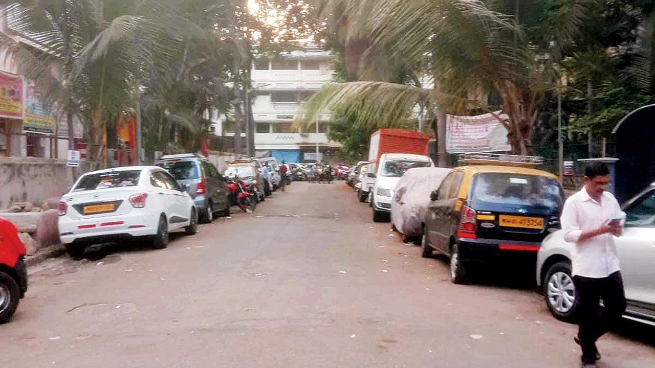 Dadar road gets new name, locals say ‘but nobody asked us!’