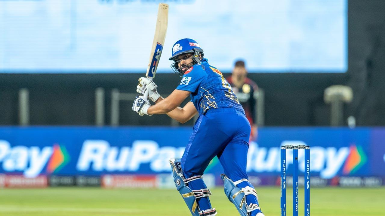 Frustrated Rohit Sharma says collective performance missing in Mumbai Indians