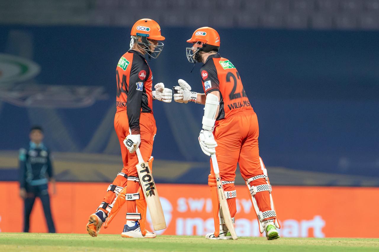 Kane Williamson's opening parter Abhishek Sharma scored 42 off 32 deliveries which included 6 boundaries. The opening pair put on a 64-run partnership