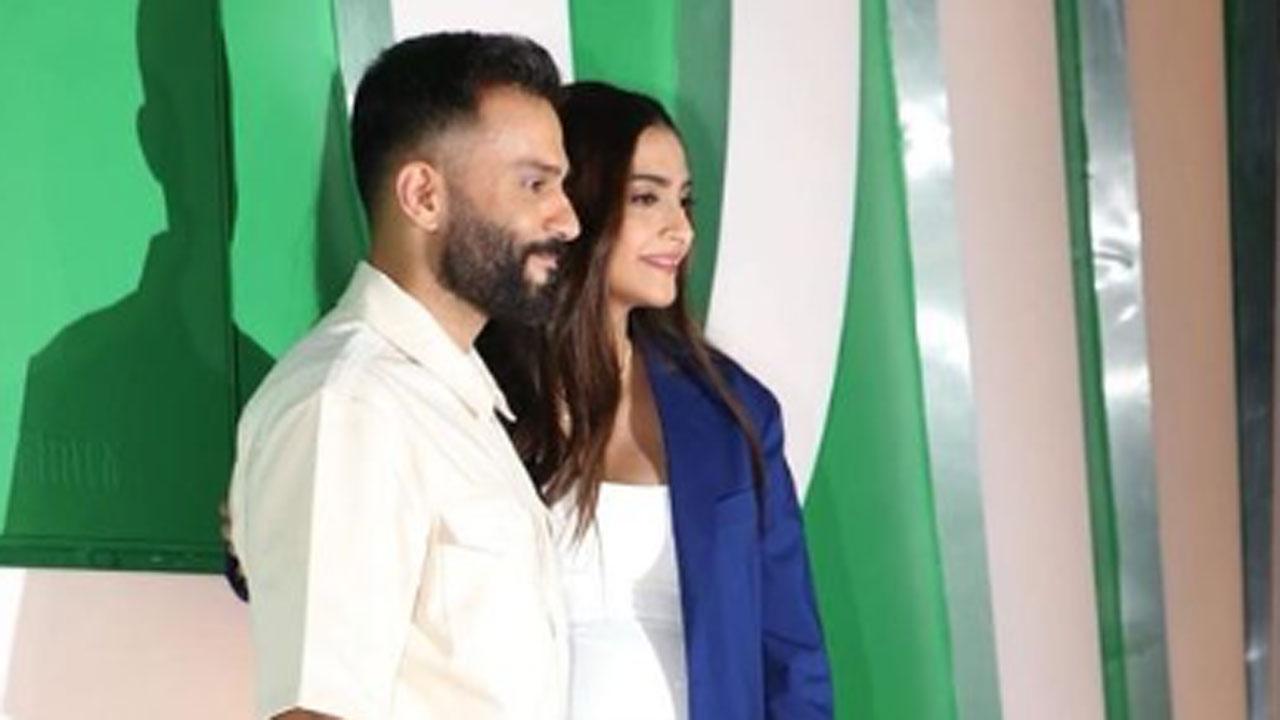 The burglary at Hindi cinema actor Sonam Kapoor's Delhi residence did not take place in just a day, rather, the thieves gradually stole precious items over a span of 10-11 months. 