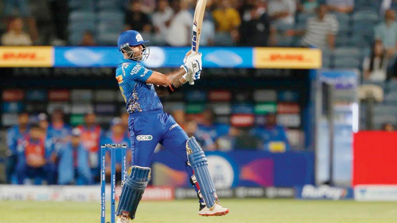 Suryakumar Yadav rescues MI with half-century v RCB