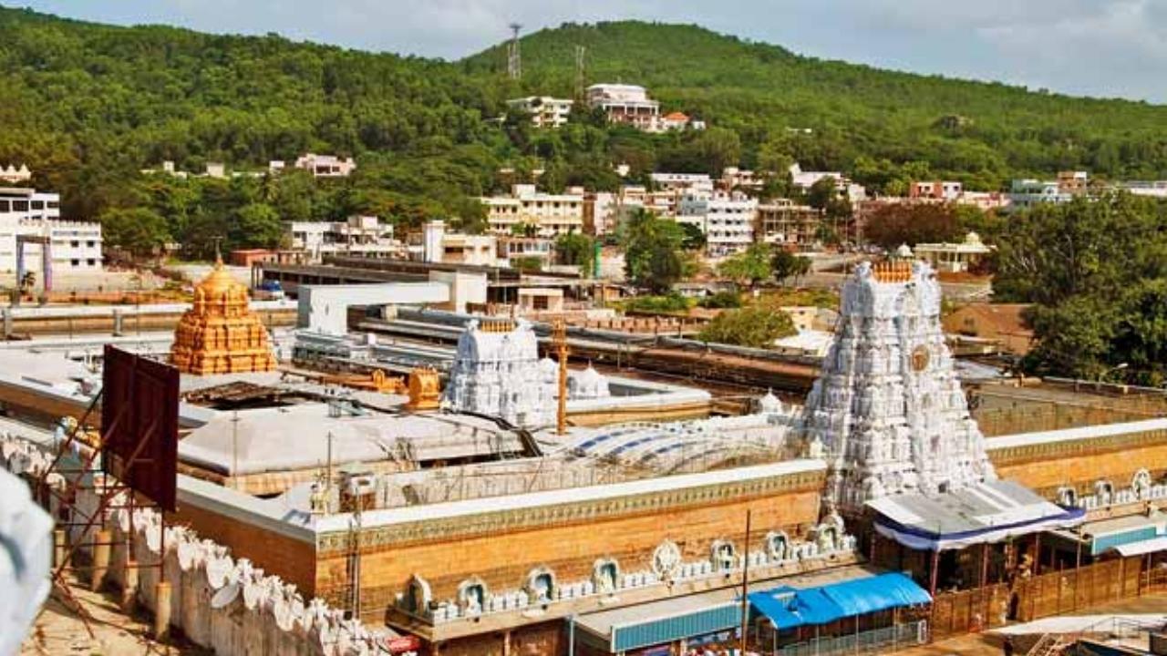 Stampede-like situation at Tirupati shrine leaves 3 injured