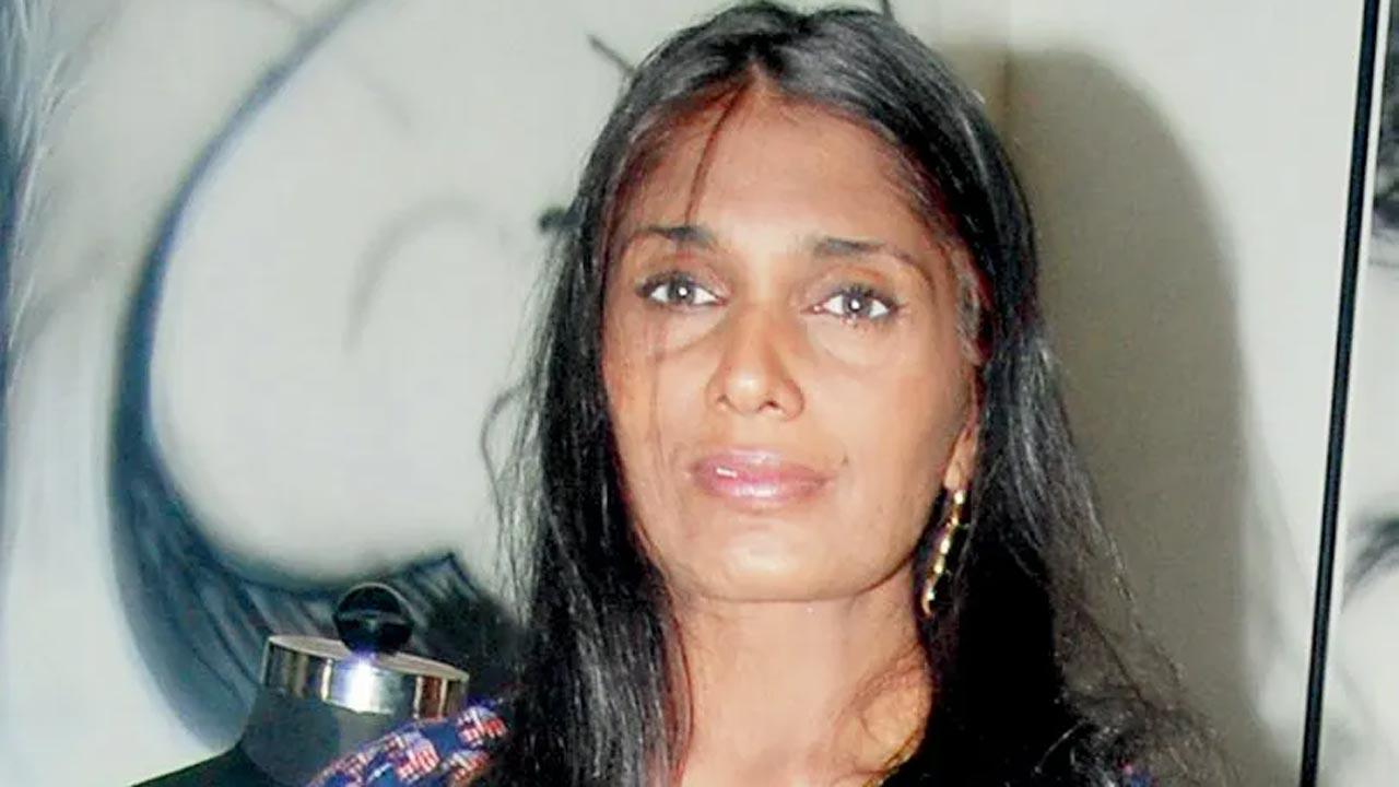 Anu Agarwal remembers Sawan Kumar Tak from 'Khal Naaika' days