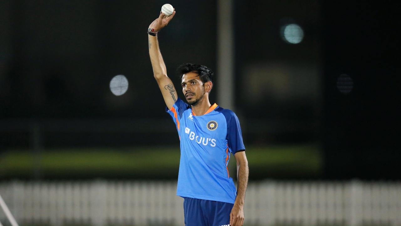 Legspinner Yuzvendra Chahal gets ready to bowl in order to fine tune his magical spells ahead of the big clash vs Pakistan. Pic/ Official Twitter account of BCCI