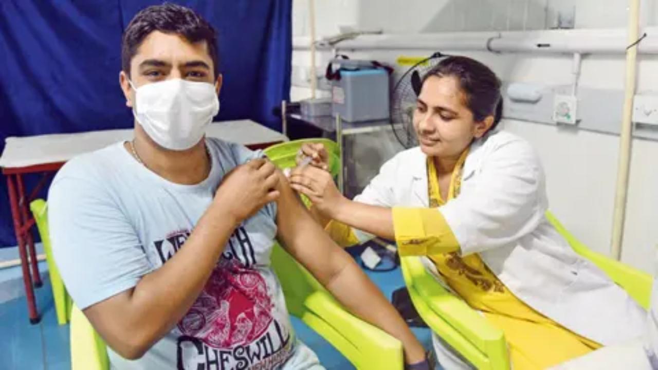 Maharashtra reports 1,877 new Covid-19 cases, 5 deaths