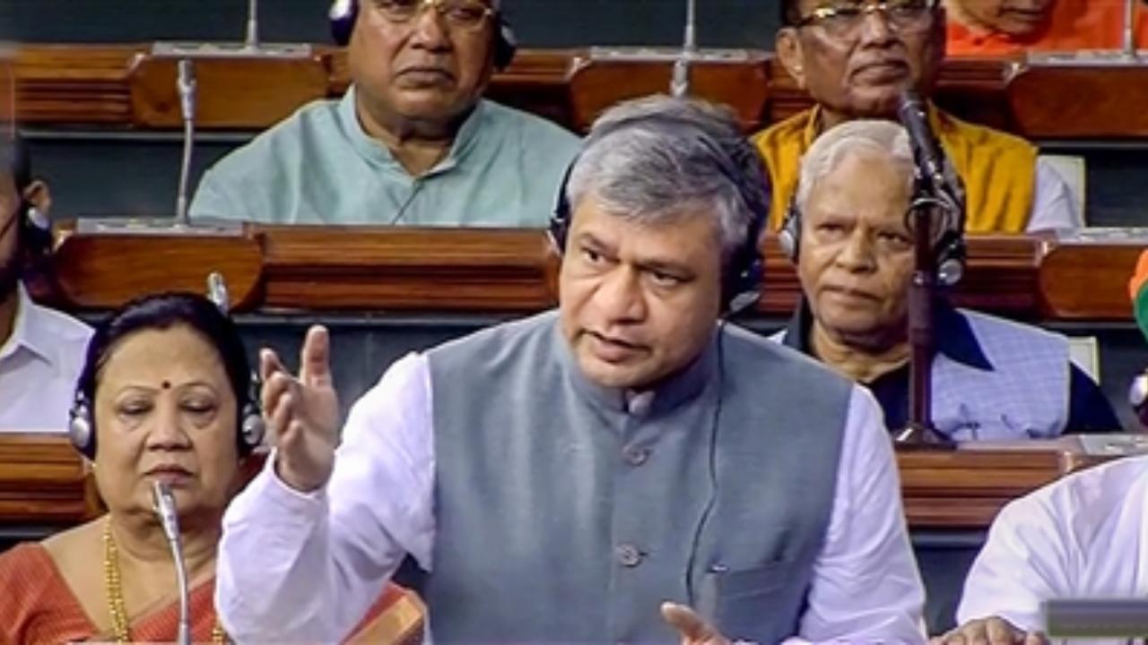Government withdraws Data Protection Bill from Lok Sabha