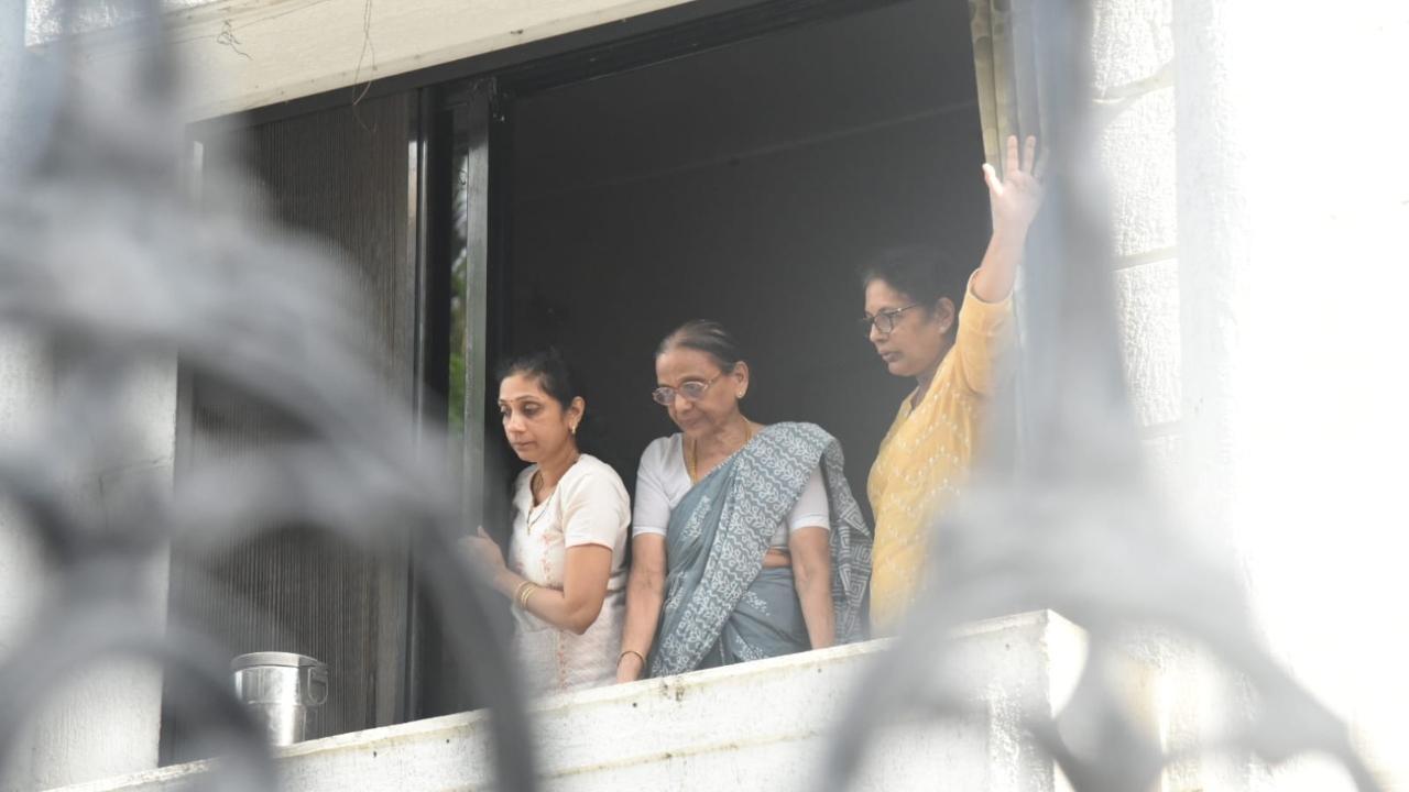 Money laundering case: ED summons Sanjay Raut's wife Varsha in Patra Chawl land case