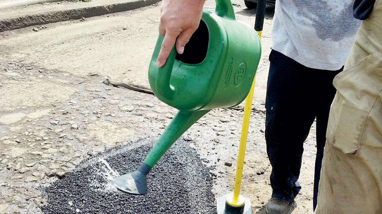 For BMC, old is gold for Mumbai’s pothole problem