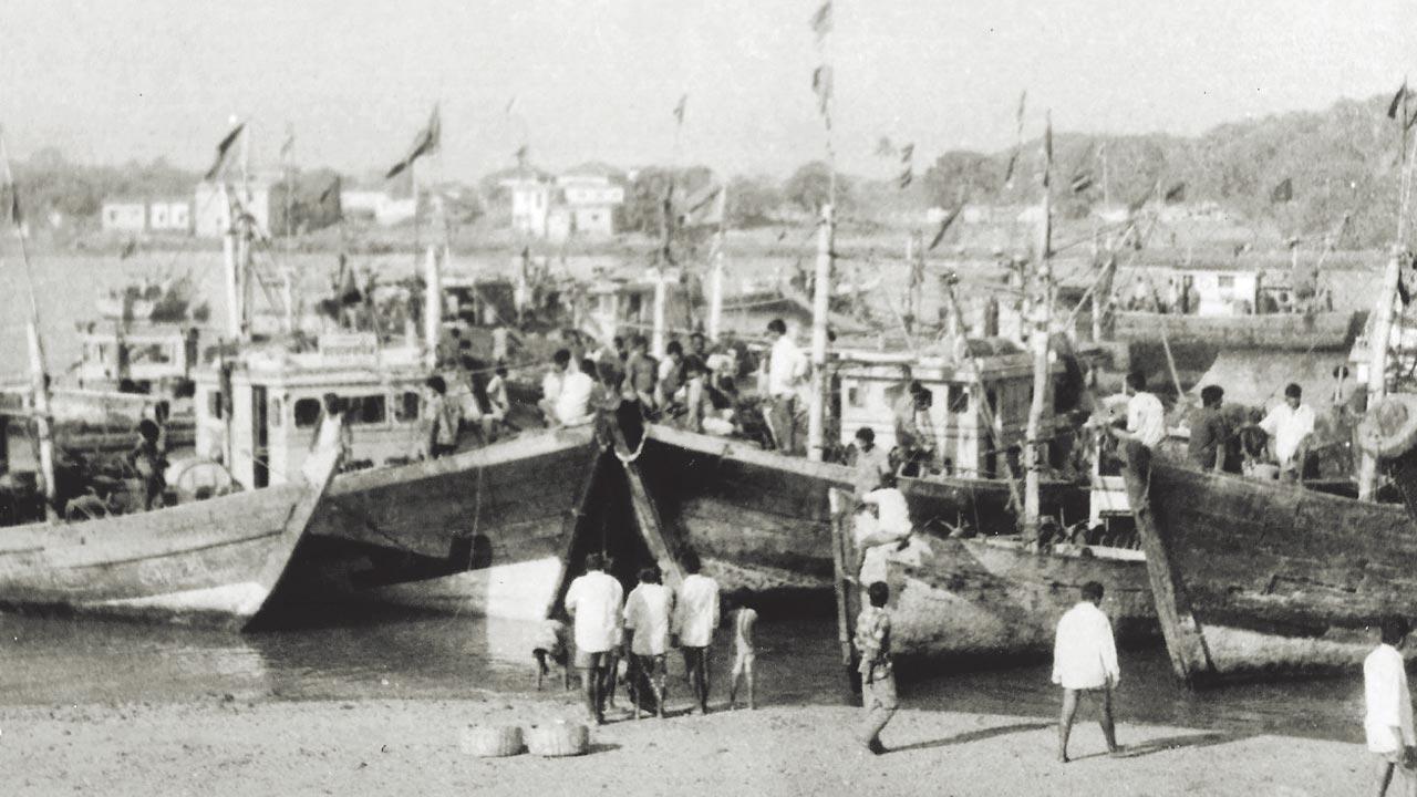 Attend this four-day festival in Mumbai that celebrates the Koli, Warli communities