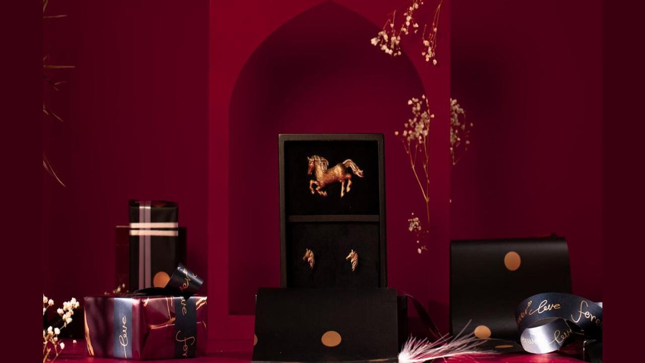 Cosa Nostraa: The Perfect Stop to Buy Thoughtful Gifts of Expression for Your Special Man This Festive Season