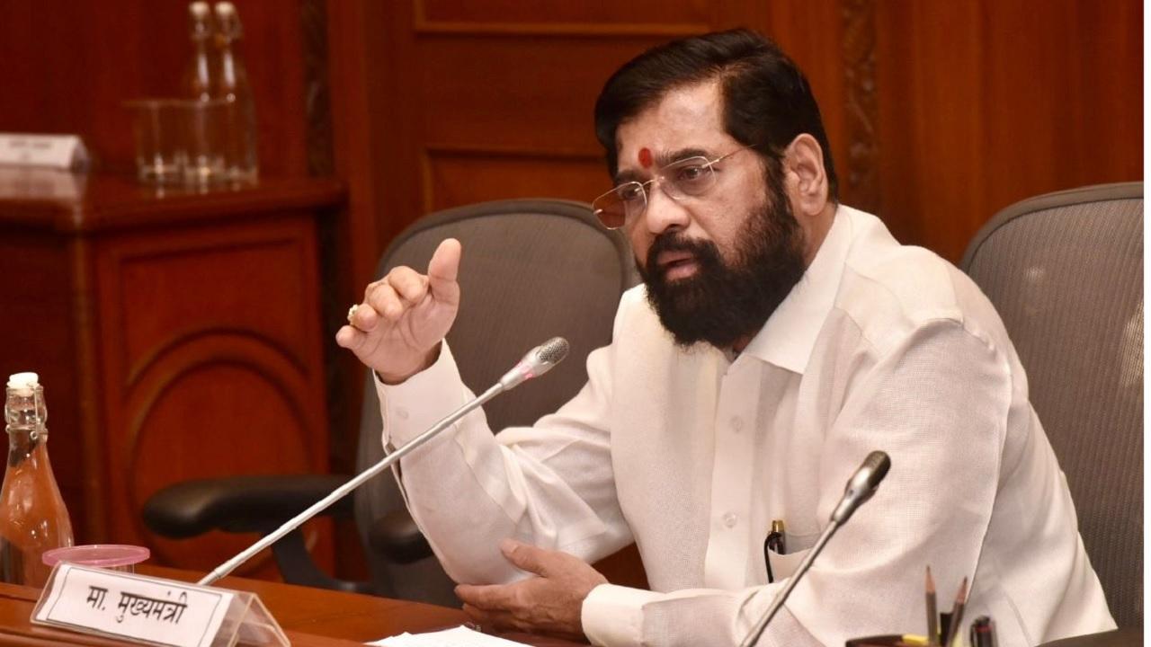 Maharashtra CM Eknath Shinde pays tribute to late Shiv Sena leader Anand Dighe