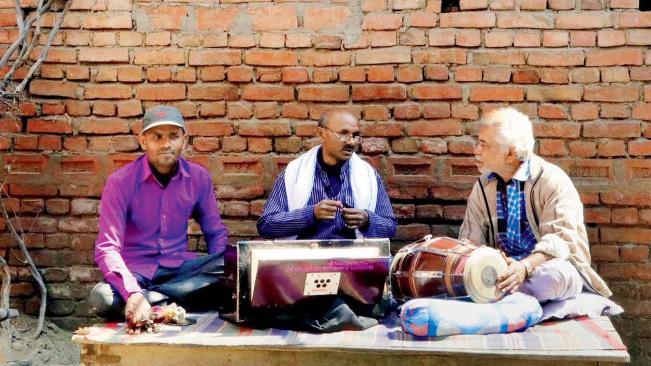 Watch Simit Bhagat’s 'In Search of Bidesia' to learn about Uttar Pradesh, Bihar's migrant songs
