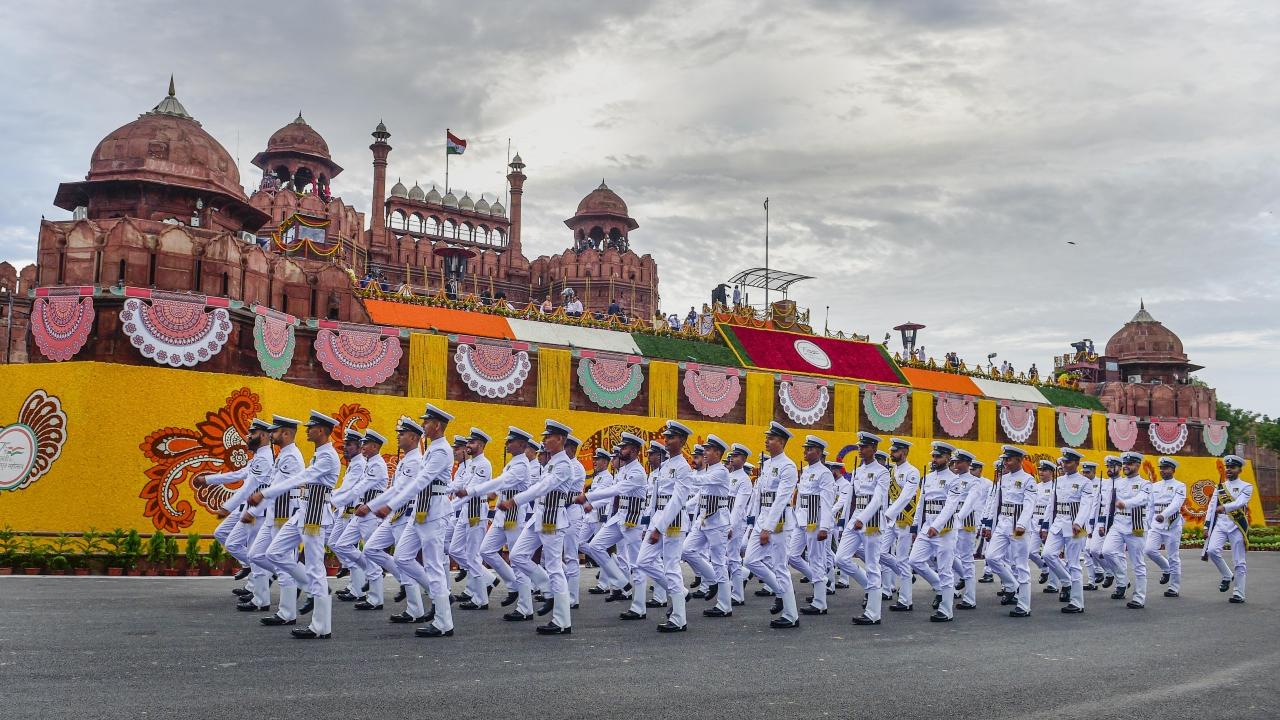 Navy personnel march during the Independence Day function at the Red Fort. Pic/ PTI
