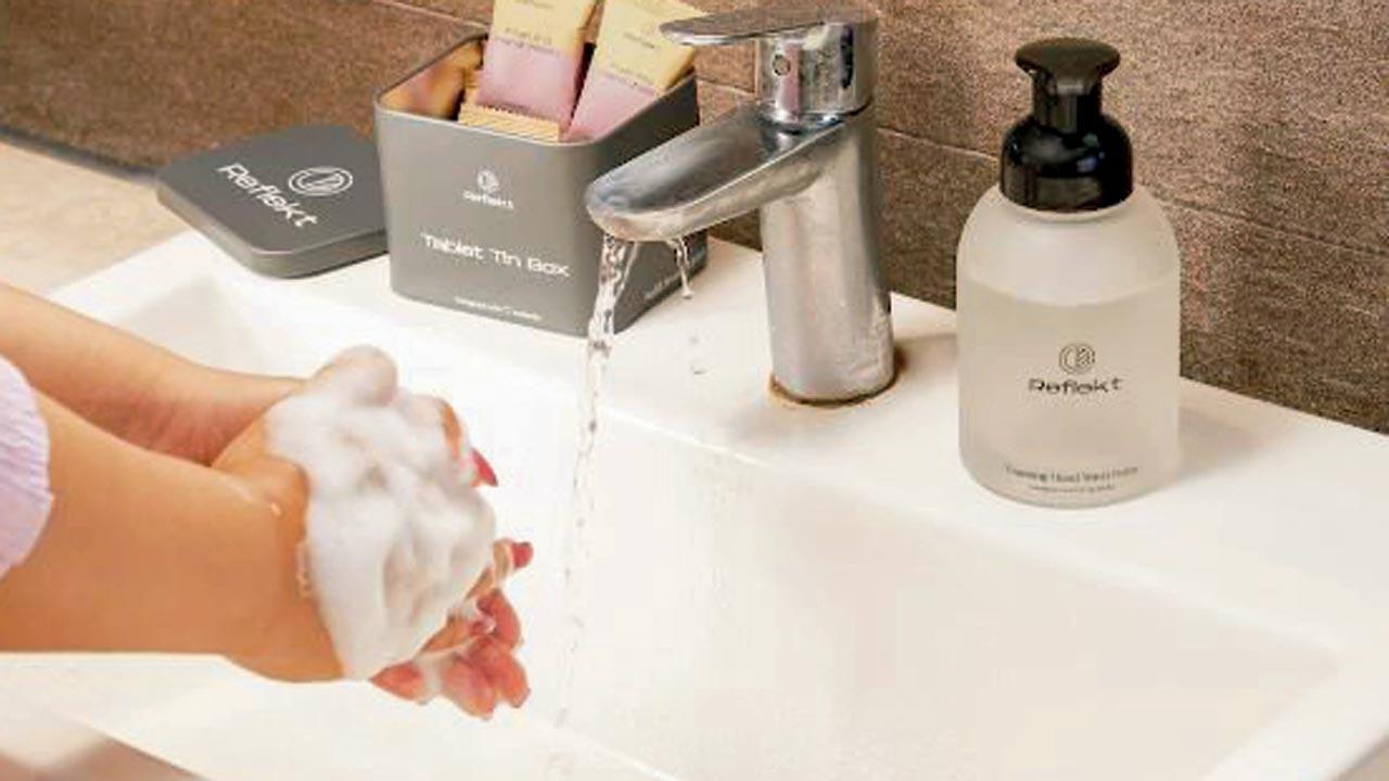 Delhi-based homecare brand Reflekt offers a dissolvable capsule, which transforms into foaming hand-wash