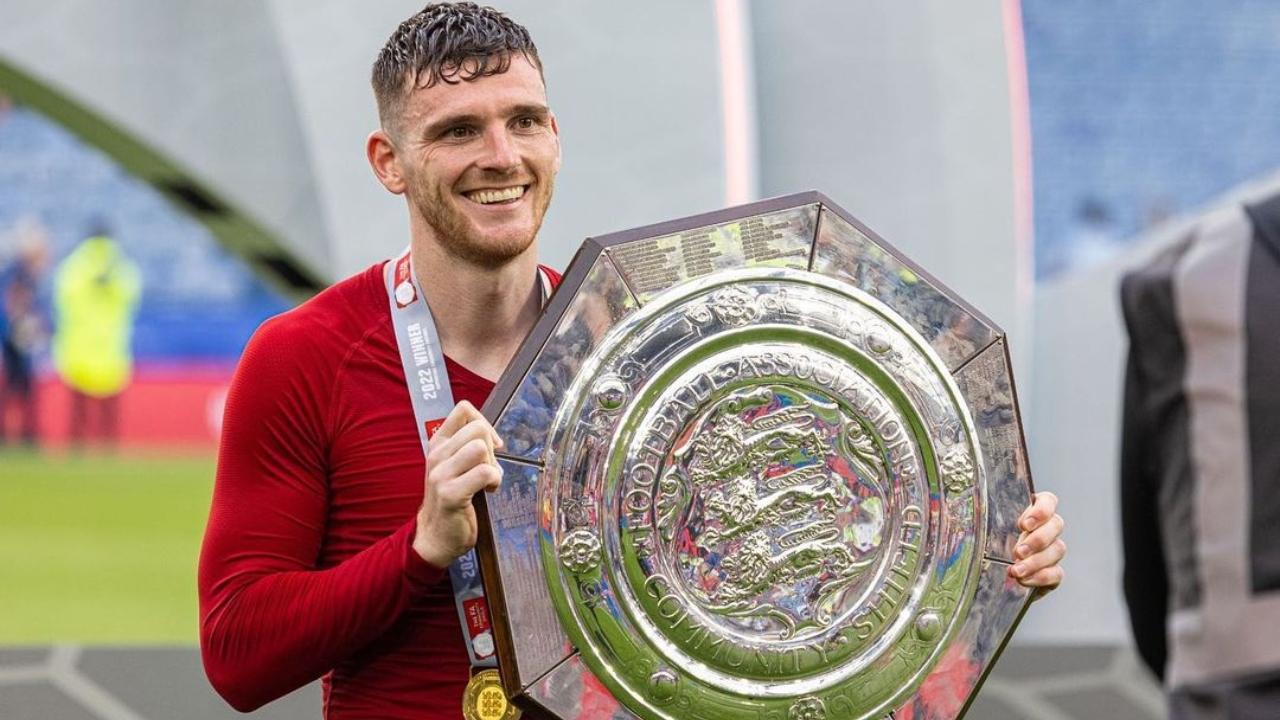 Andy Robertson - Similar to Alexander-Arnold, Robertson offers an attacking threat that few other defenders can. The fact that he is cheaper than Trent in the FPL game makes him a very lucrative buy