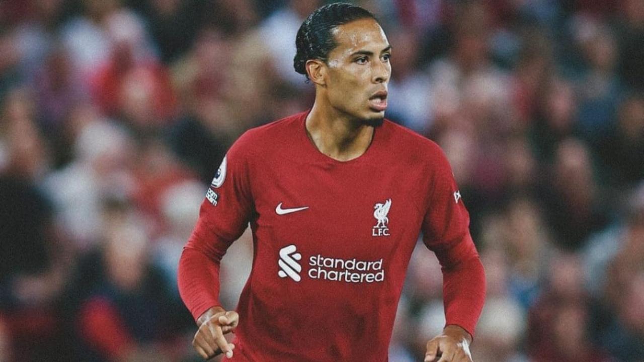 Virgil van Dijk - With United's attack only scoring 1 goal in two games, Liverpool might come up with a clean sheet thus making van Dijk an attractive FPL despite his high price