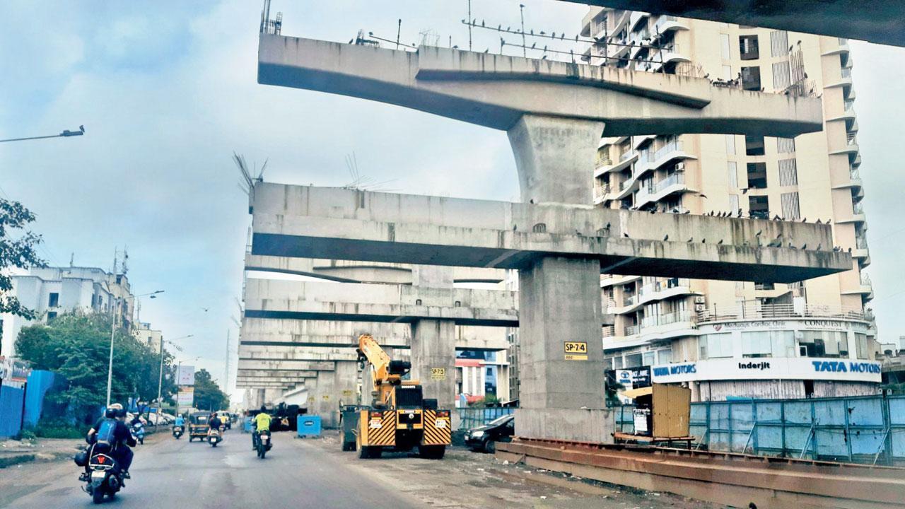Mumbai’s first two-deck flyover for a road and Metro line takes shape