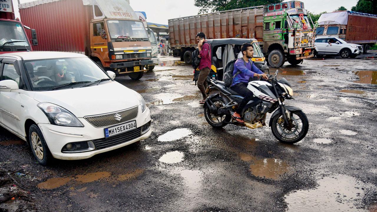 The road just before Bhagat Tara Singh restaurant on Mumbai-Nashik highway, on August 19