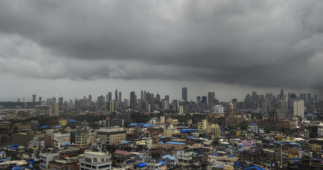 Weather update: Heavy rainfall in parts of Mumbai and Thane