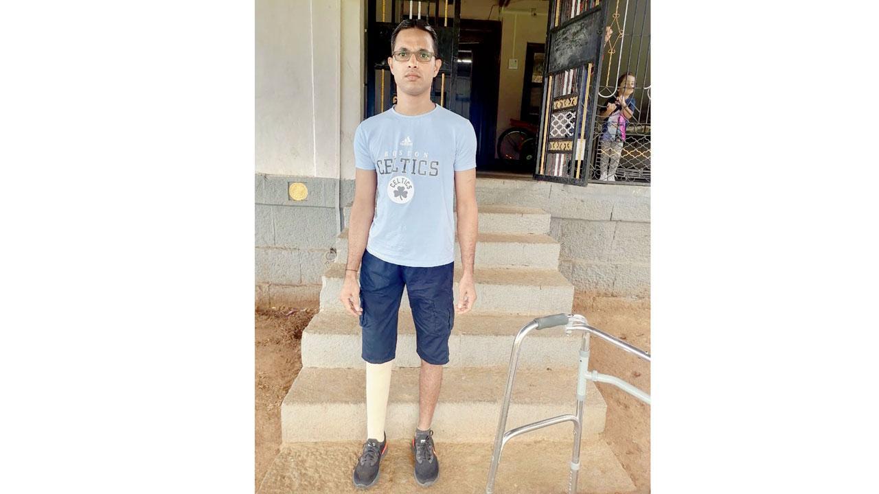 Mumbai braveheart loses limb saving 30 lives, gets prosthetic leg with help of Sonu Sood, Farah Khan