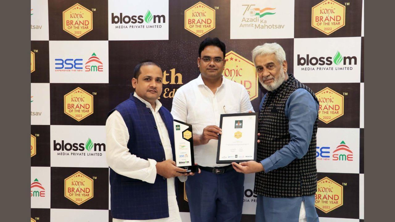 Nawab Dhaba, one of the top and best Dhabas of Bhiwandi, wins the Iconic Brand