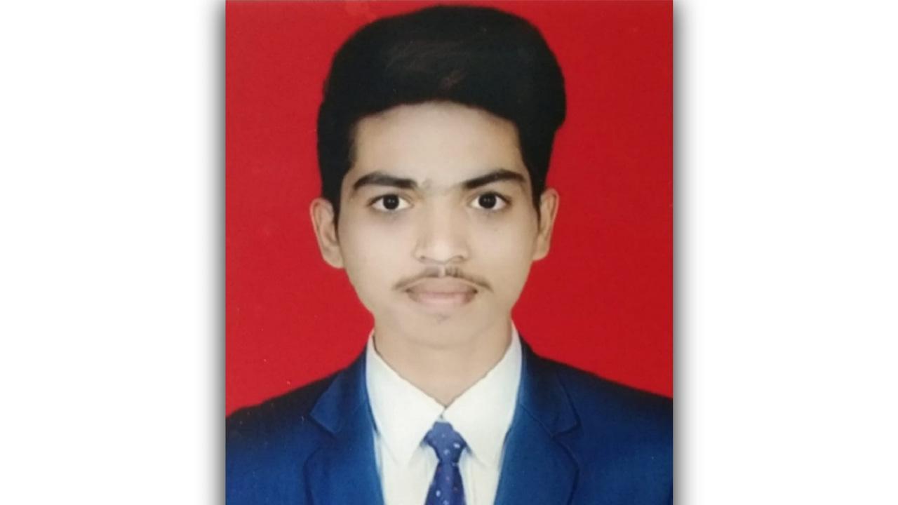 Nitesh Dilip Patil is a Security Researcher and renowned White Hat (Ethical Hacker) in the field of Cyber security in india.