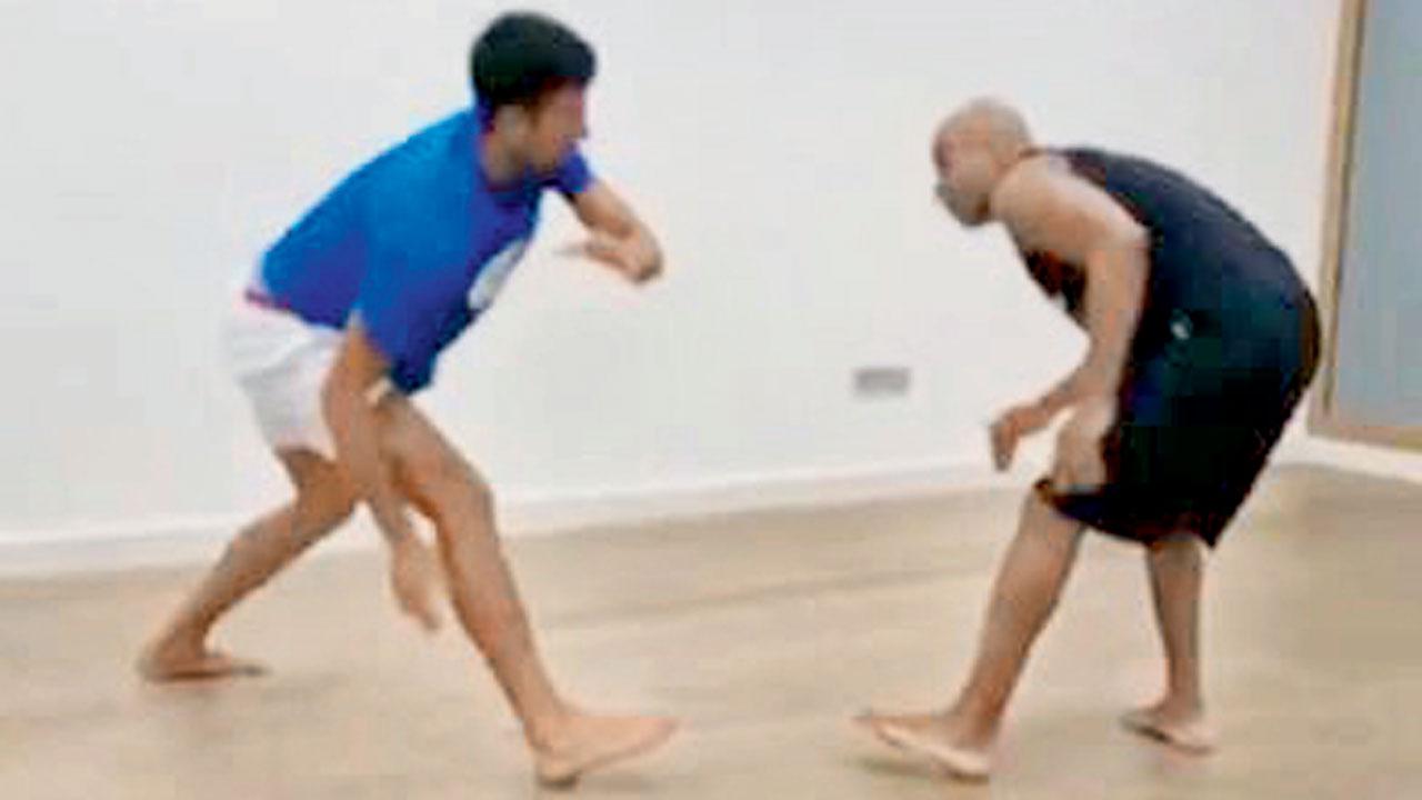 Djokovic practises capoeira. Pic Courtesy/Twitter