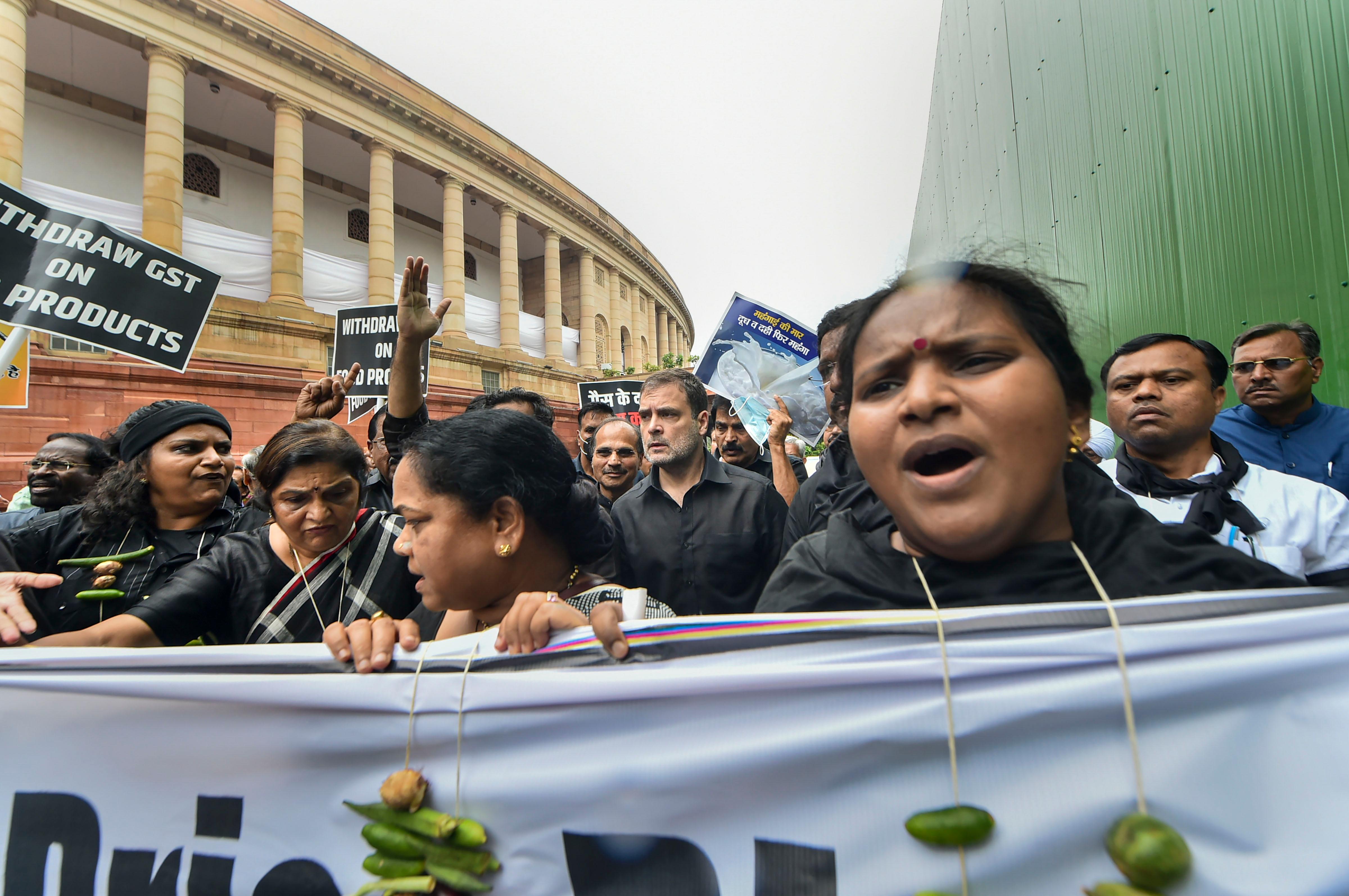 They were, however, stopped by the Delhi Police and not allowed to proceed towards the Rashtrapati Bhawan. Sonia Gandhi did not take part in the march. The other MPs were detained by police at Vijay Chowk. (Pic/PTI)