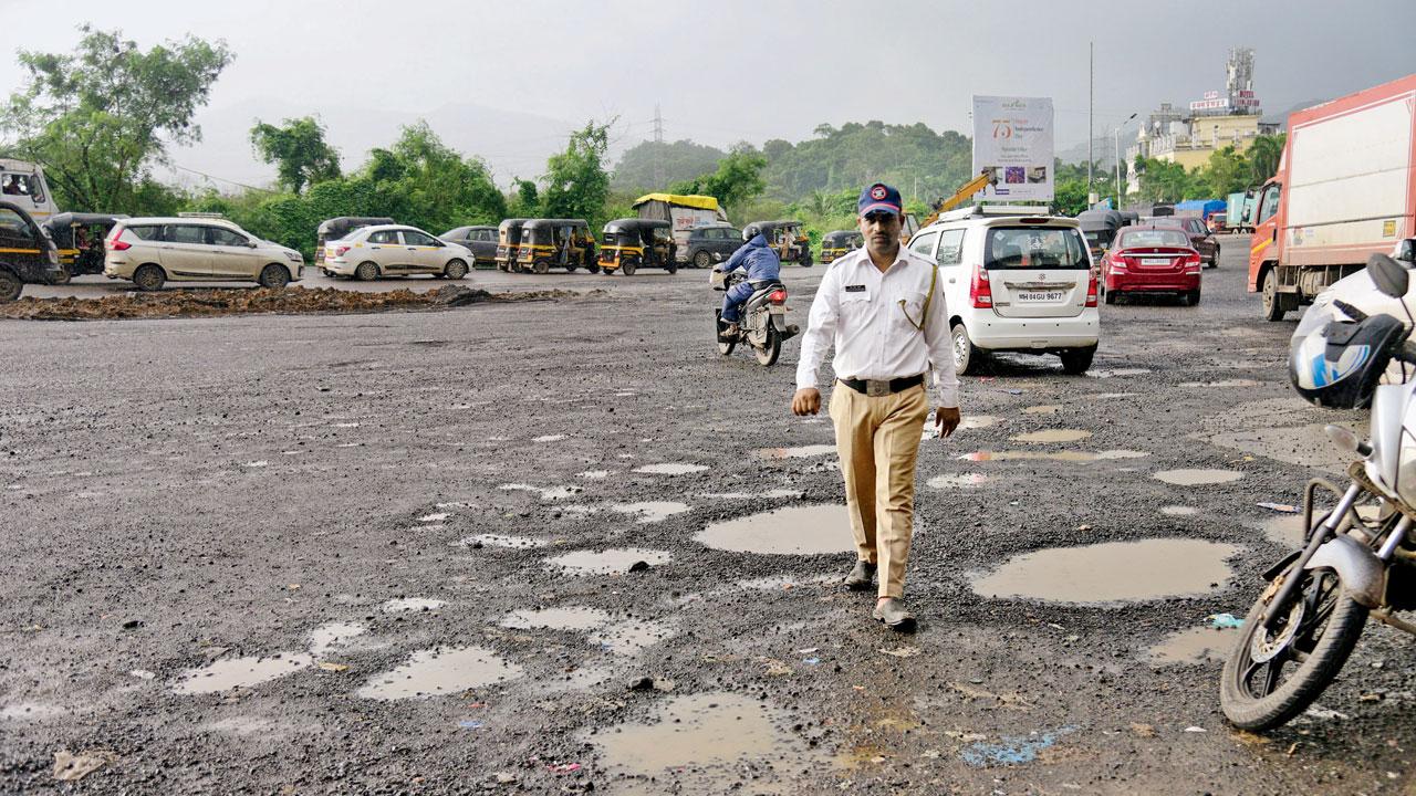 The terrible condition of Mumbai-Ahmedabad Highway