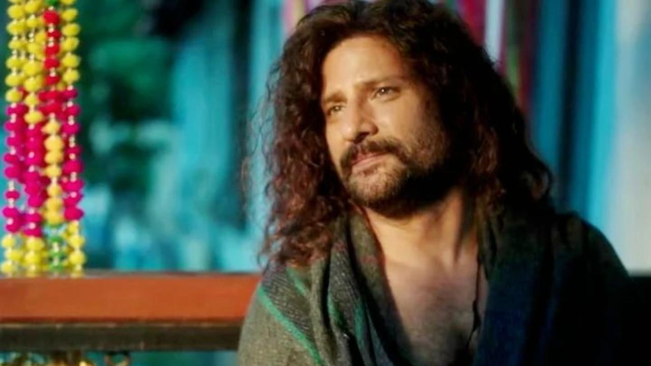 Exclusive! Raj Arjun's 'running naked' scene on Imtiaz Ali's 'Dr. Arora' has real-life connection
