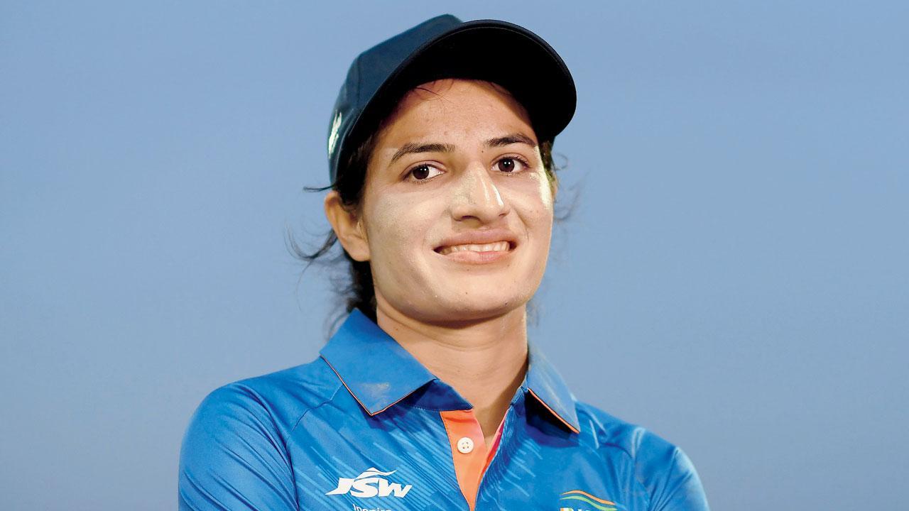 Indian Women thrash Barbados by 100 runs to qualify for semi-finals