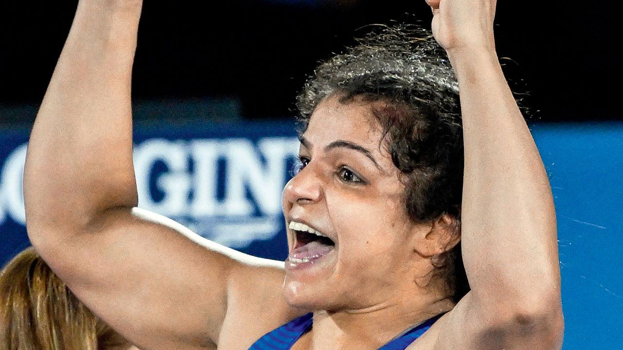 Sakshi Malik ecstatic after beating Canada’s Ana Gonzalez for gold in Birmingham on Friday