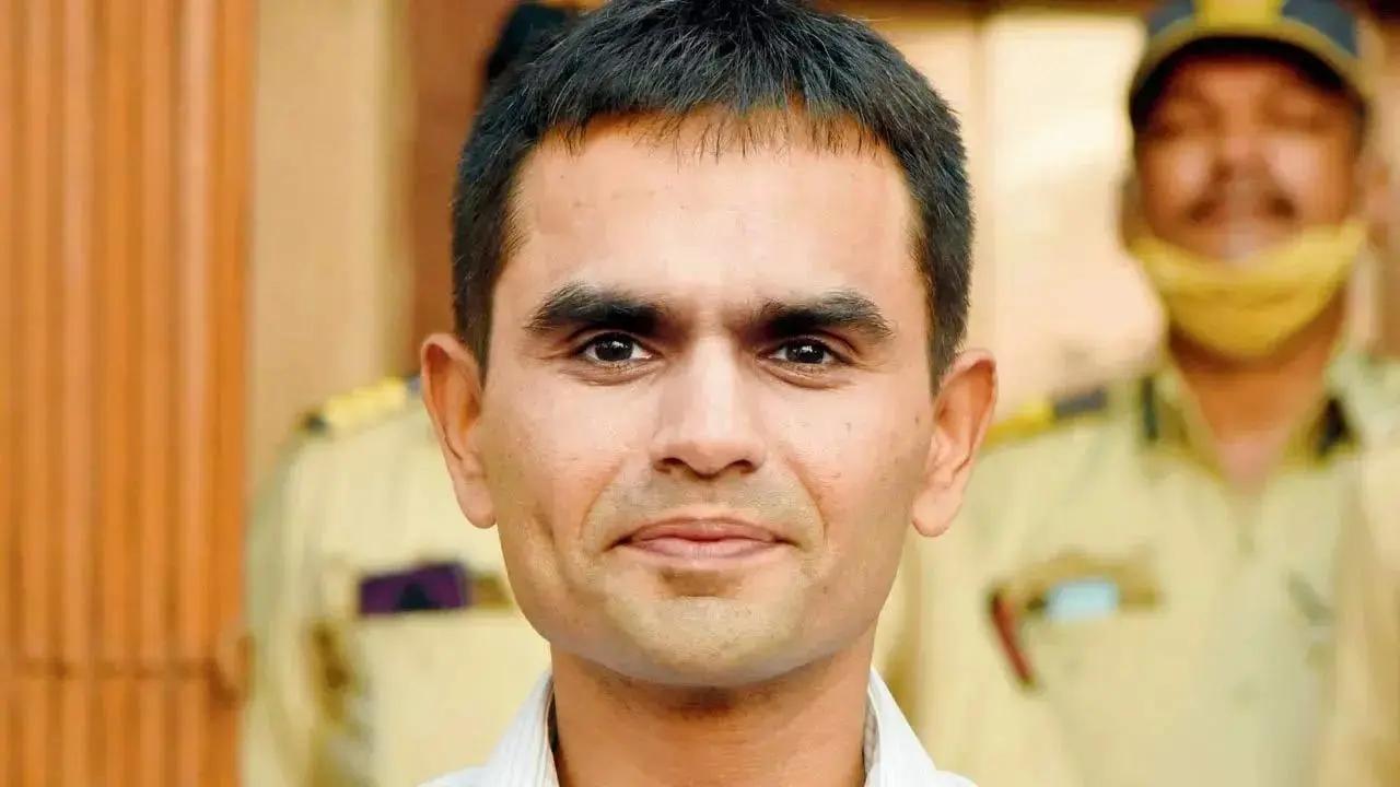 Sameer Wankhede caste case: Panel gives clean chit to ex-NCB officer, says he is from Scheduled Caste community not Muslim