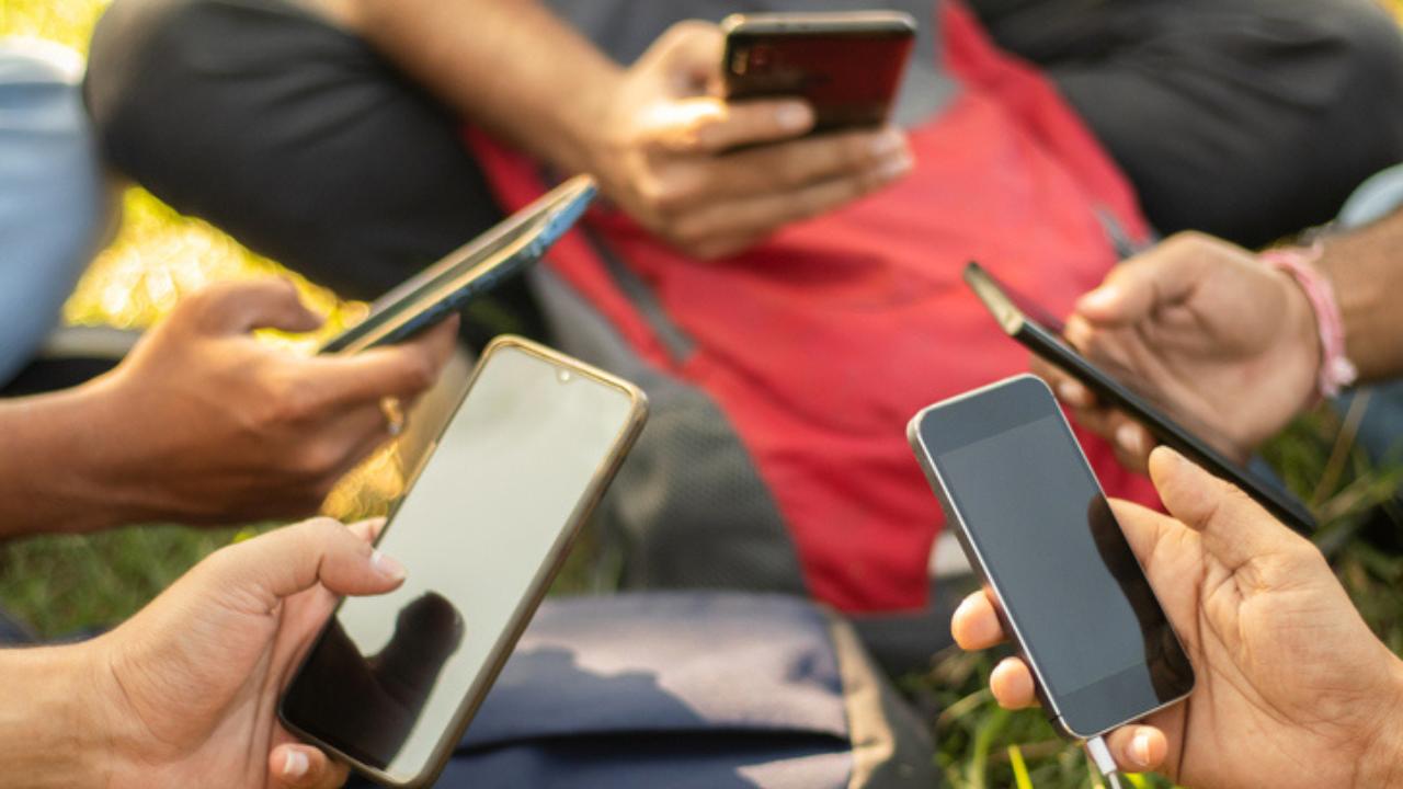 Do smartphones improve users' memory? A study aims to find out