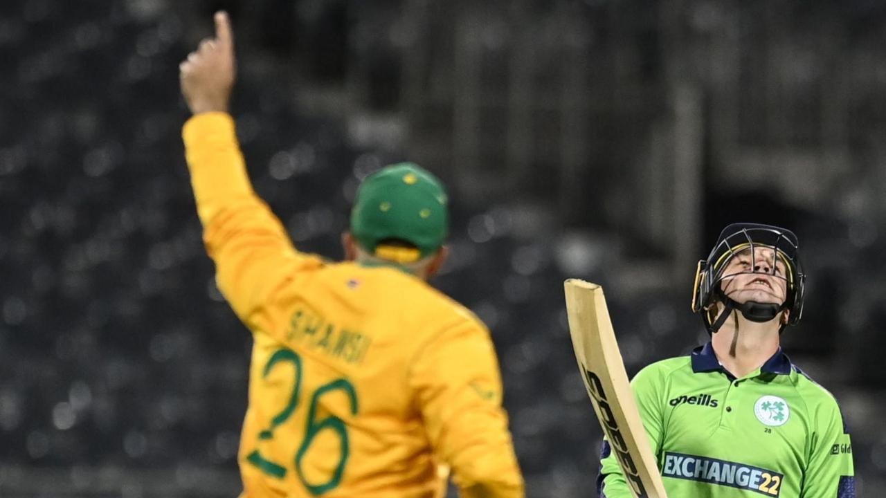 Ireland give South Africa a tough fight in 1st T20I