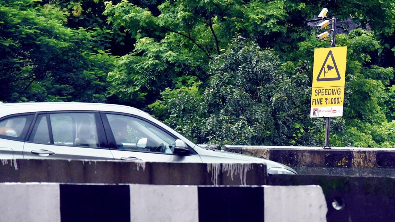 Major highways connecting Mumbai marred by potholes, missing CCTVs, traffic violations