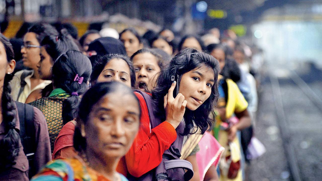 Ganeshotsav: GRP heightens security in Mumbai with bodycams
