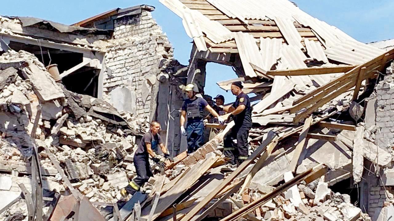 Ukraine warns of new Russian offensive