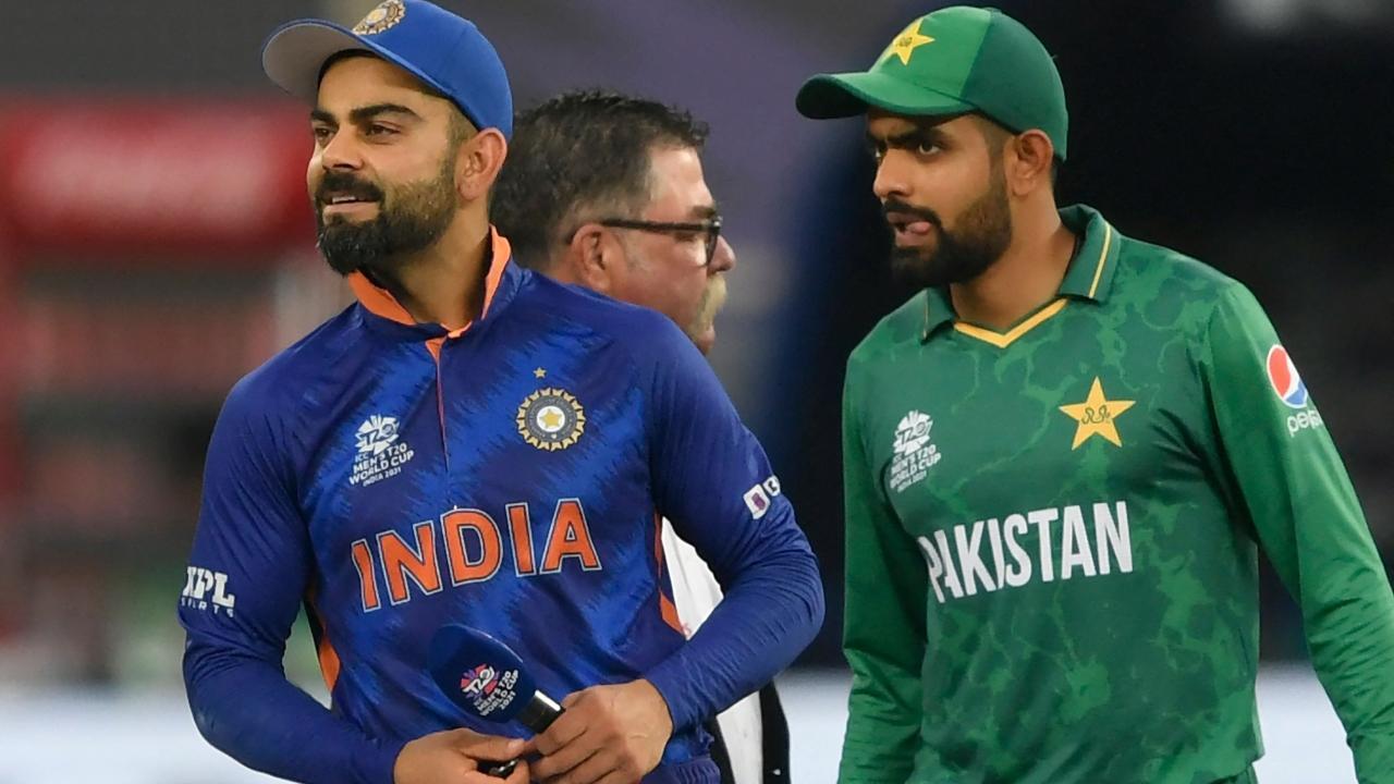 Virat Video Sexy Sex - Virat Kohli hails Babar Azam ahead of Asia Cup match between India and  Pakistan