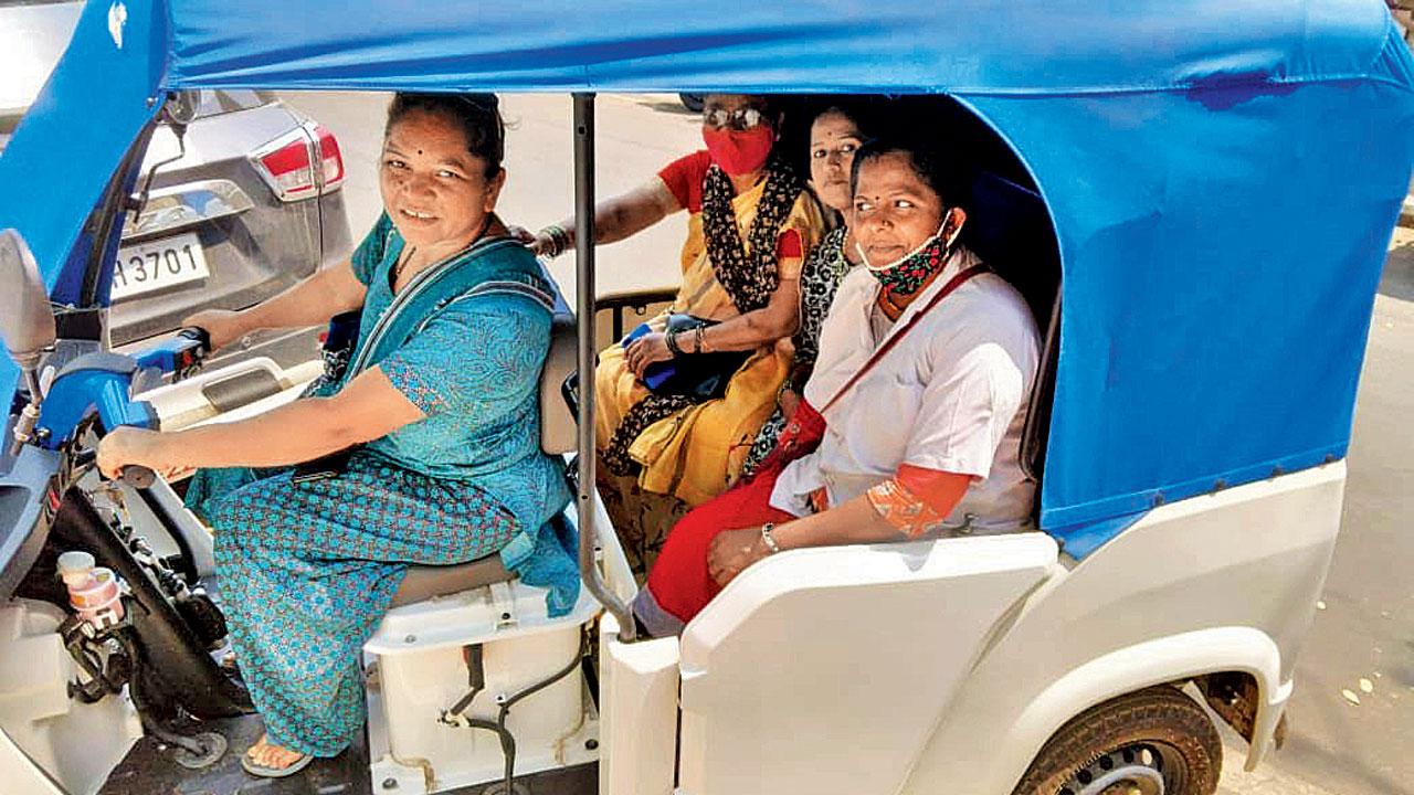 Trained in driving autorickshaws, these women ferry travellers in Vasai. They also helped people during the COVID-19 lockdown