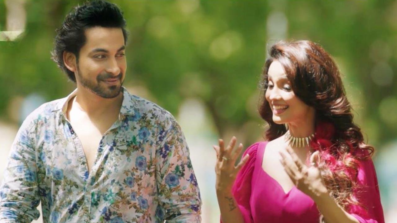 Rains and Romance! Adaa Khan stars in the music video of singer Bishwajit Ghosh new soulful song 'Baariish ke Mausam'