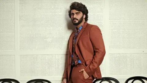 During a press event, the footage of which he also shared on his Twitter, Mishra said: Instead of threatening people, Arjun Kapoor should rather focus on his acting. Read full story here