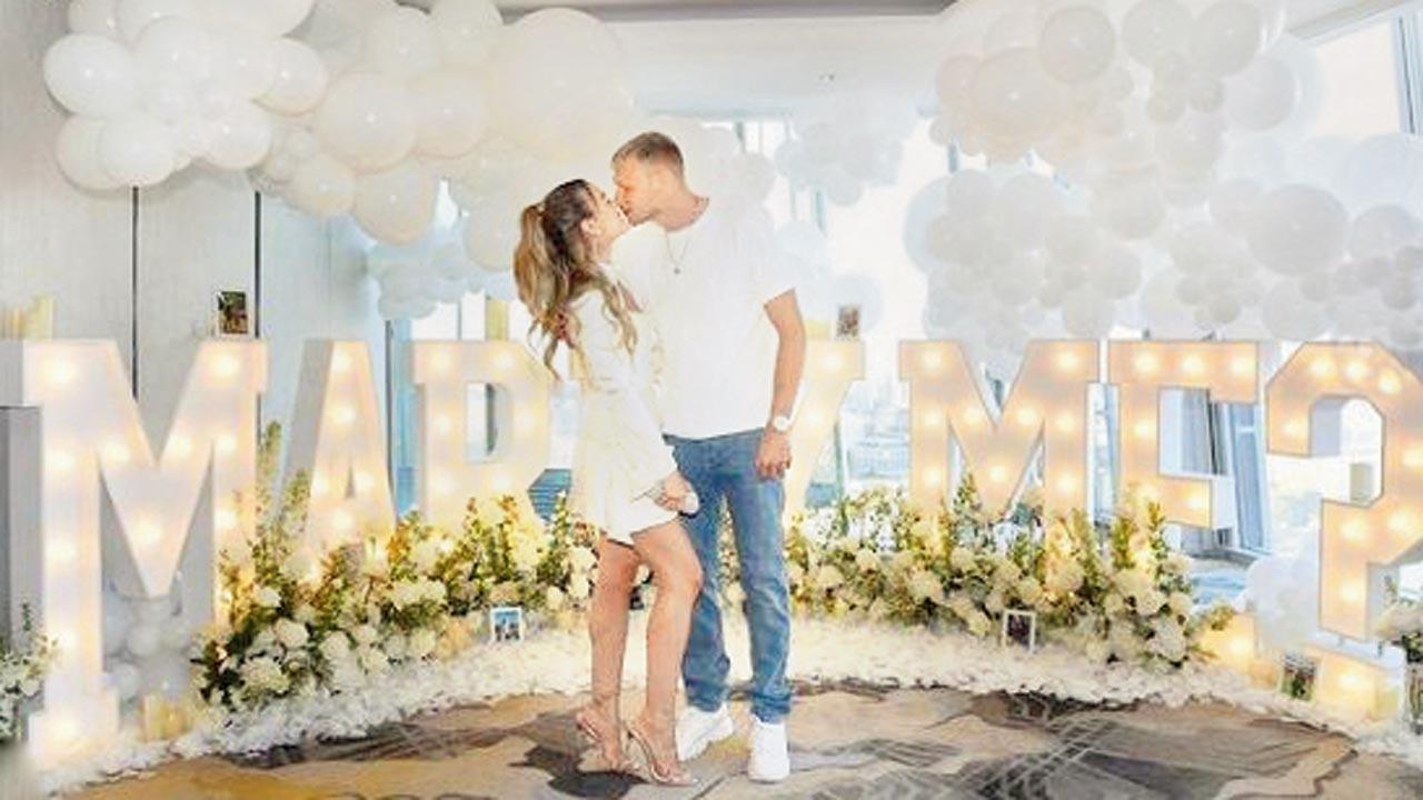 Arsenal goalie Aaron Ramsdale engaged to Georgina!