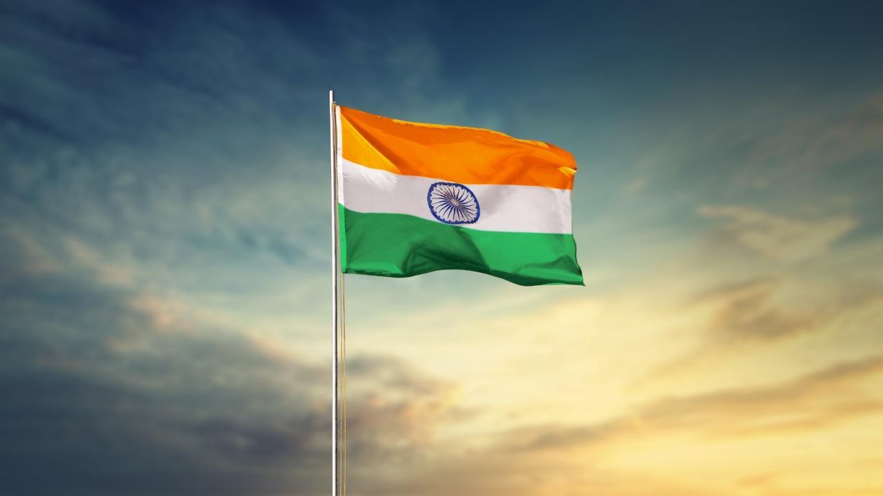 Teachers, staff miss Independence Day flag hoisting at Uttar Pradesh school; complaint filed