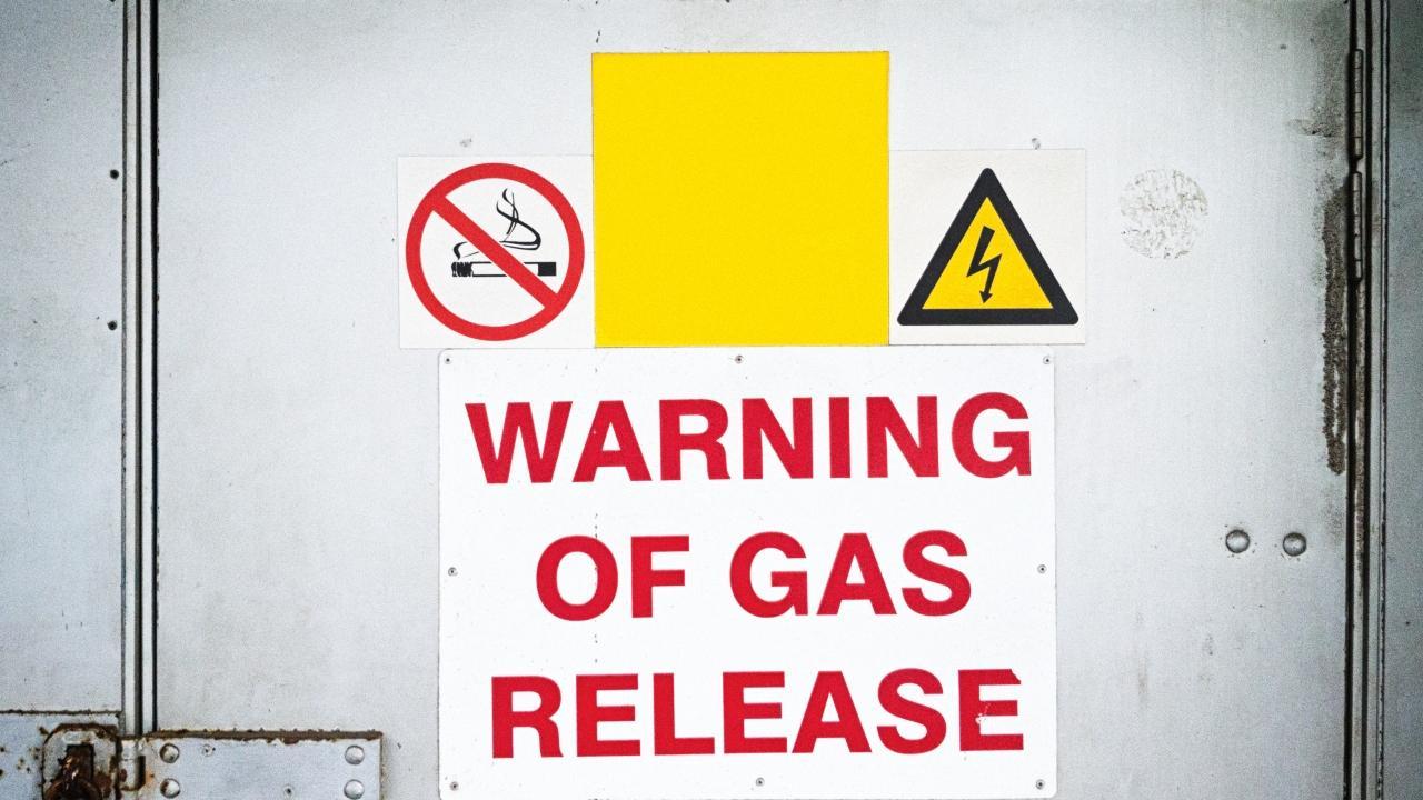 Mumbai: Gas leaks from pipeline in Kandivali