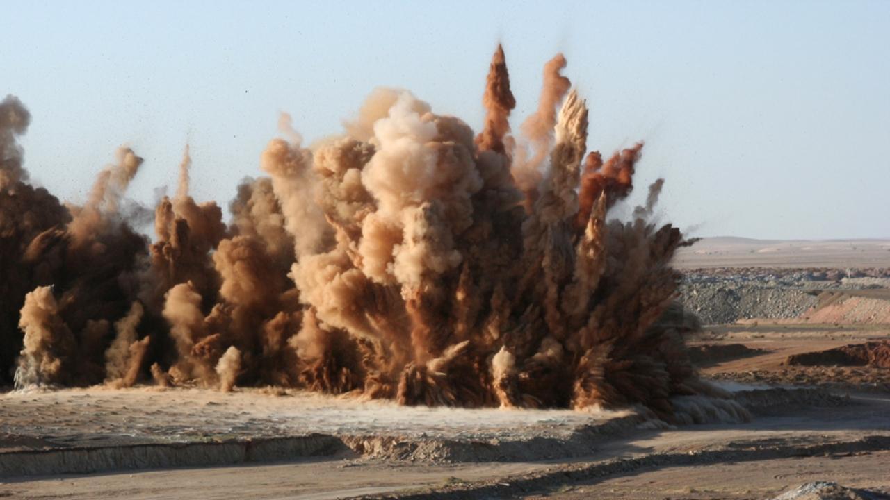 Unexplained blast near Srinagar's Nishat Garden, civilian injured