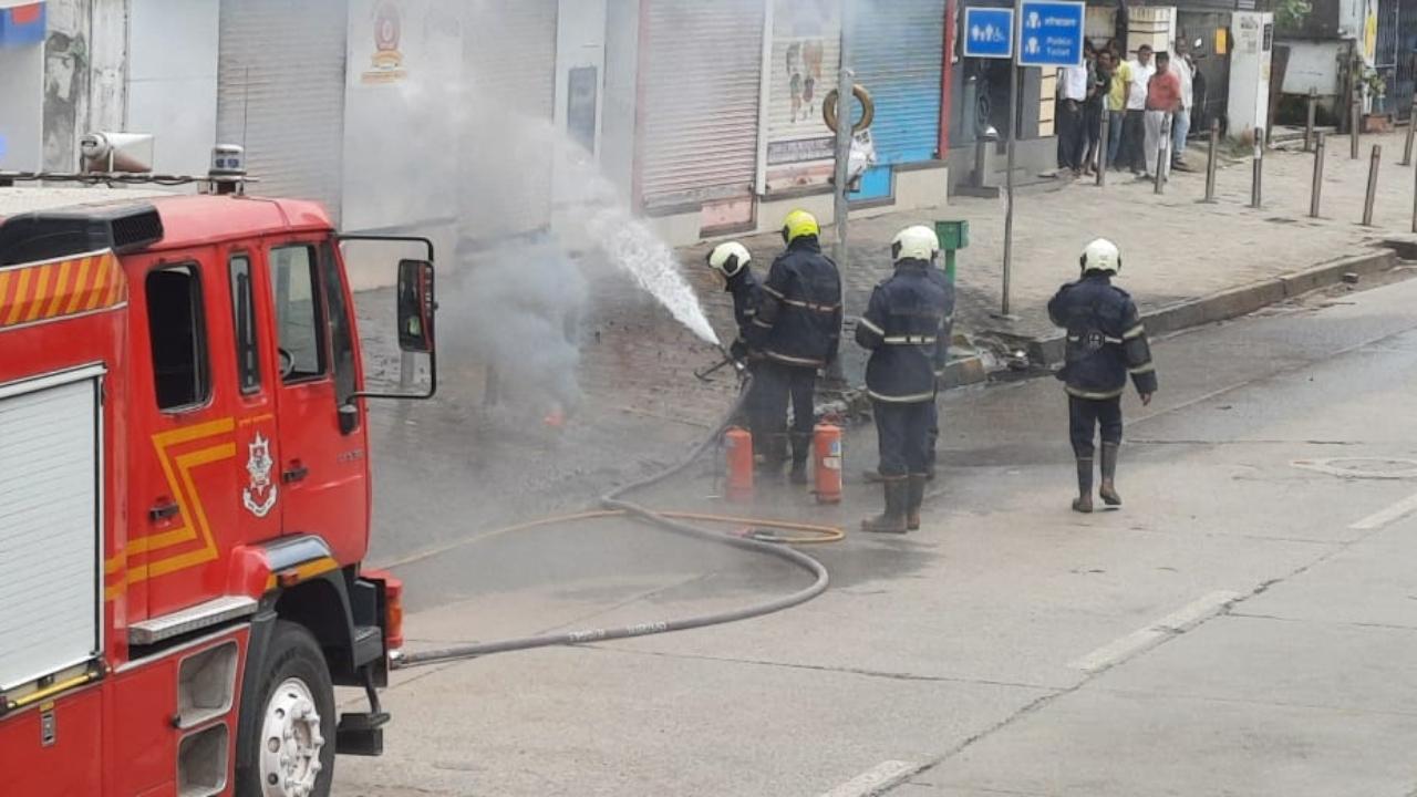 A fire broke out in an underground gas pipeline in Parel reports Brihanmumbai Municipal Corporation (BMC)