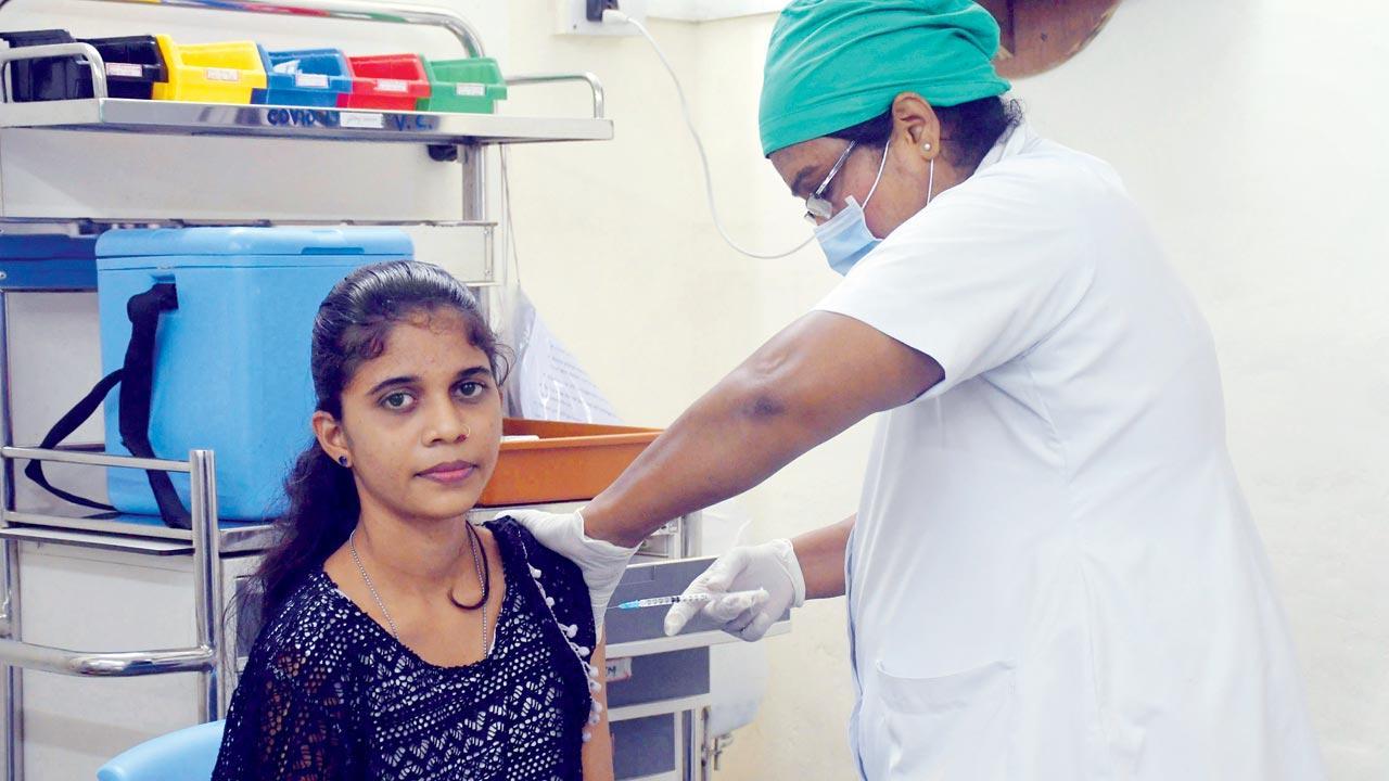 832 new Covid-19 cases in Mumbai; Maharashtra sees 1,910 fresh infections